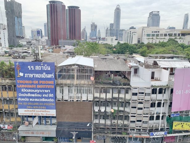 จาก-‘รุ่งโรจน์’-สู่-‘ร่วงโรย’-จุดเปลี่ยน-‘ตึกแถว’-ในวันใกล้สูญพันธุ์